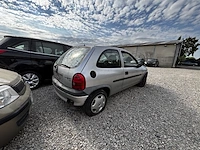 Opel corsa - afbeelding 13 van  17