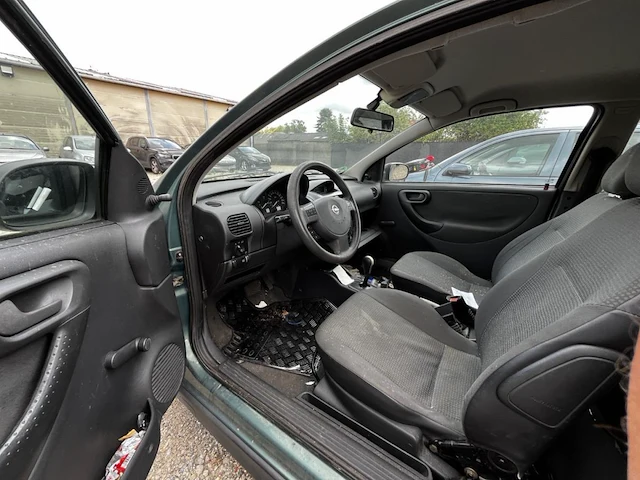 Opel corsa - afbeelding 14 van  16