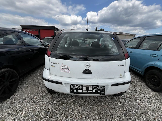 Opel corsa - afbeelding 9 van  13