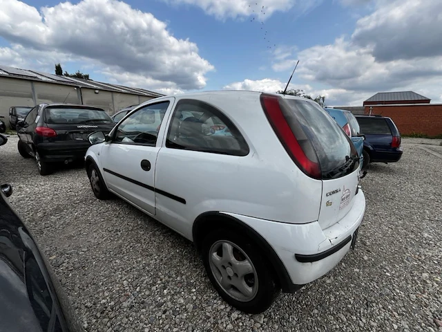 Opel corsa - afbeelding 10 van  13