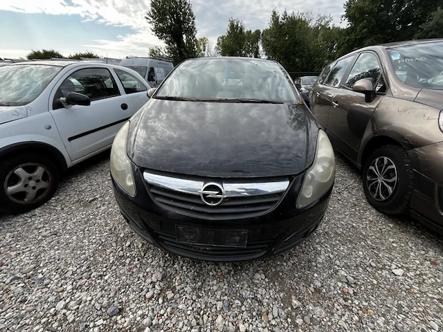 Opel corsa - afbeelding 9 van  16