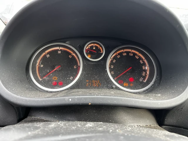 Opel corsa - afbeelding 16 van  16