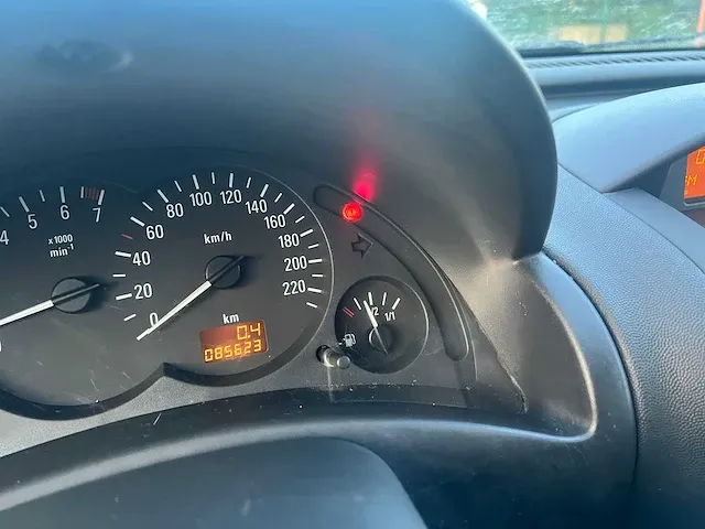 Opel corsa - afbeelding 10 van  20