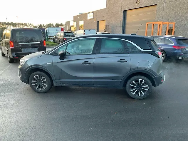 Opel crossland personenauto - afbeelding 2 van  28