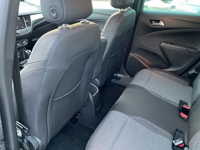 Opel crossland personenauto - afbeelding 14 van  28