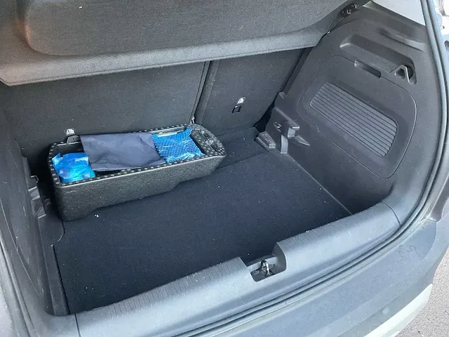 Opel crossland personenauto - afbeelding 15 van  28