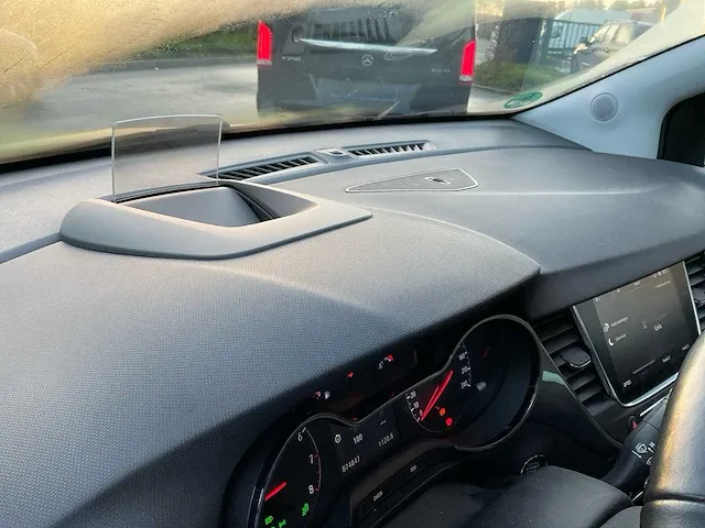 Opel crossland personenauto - afbeelding 17 van  28