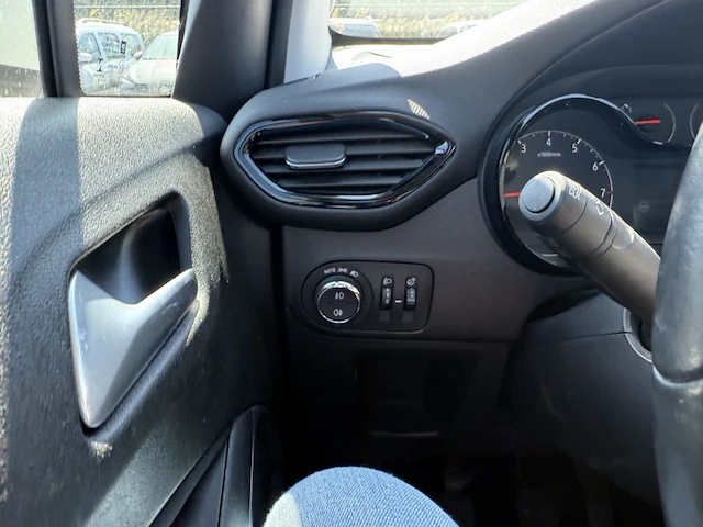 Opel crossland x 1.2i edition 82, 2018 - afbeelding 17 van  24