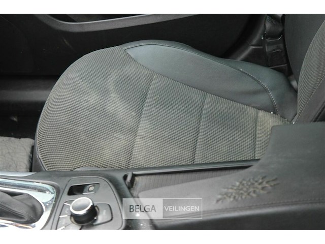 Opel insigna - afbeelding 14 van  19