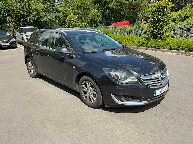 Opel insignia sports tourer sw personenauto - afbeelding 8 van  14