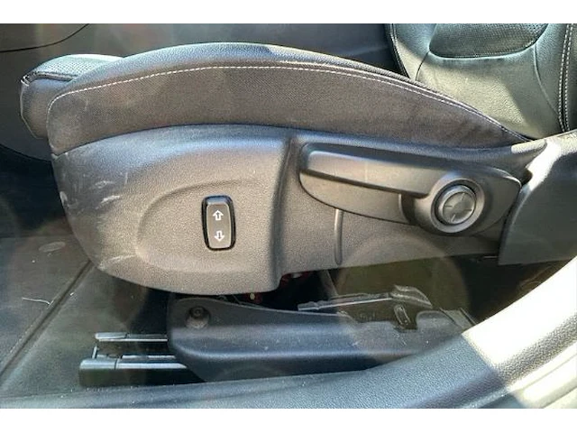 Opel insignia - afbeelding 7 van  27
