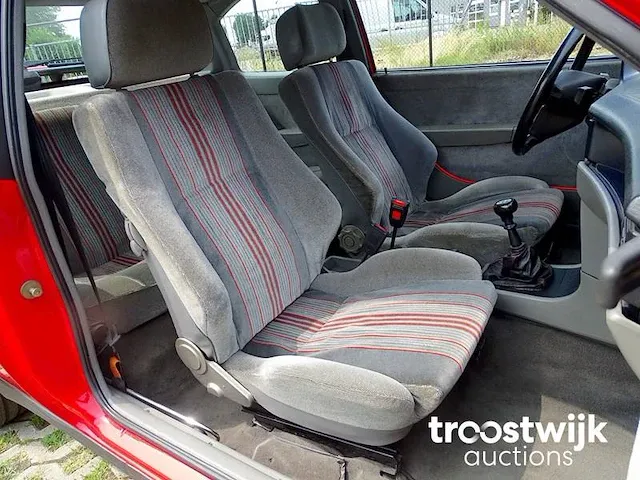 Opel kadett 2.0 gsi 16v - afbeelding 22 van  55