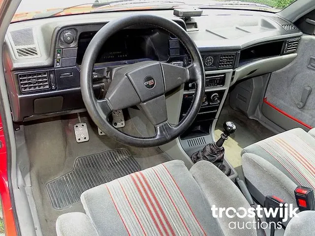Opel kadett 2.0 gsi 16v - afbeelding 34 van  55