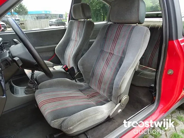 Opel kadett 2.0 gsi 16v - afbeelding 35 van  55