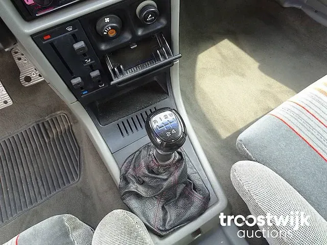 Opel kadett 2.0 gsi 16v - afbeelding 37 van  55