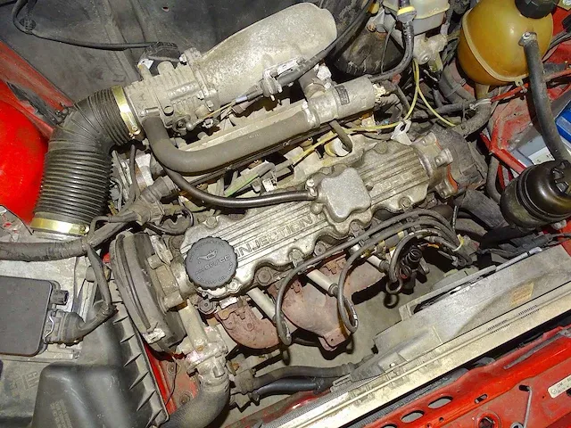 Opel kadett cabrio 2.0 gsi (barn-find) - afbeelding 40 van  48