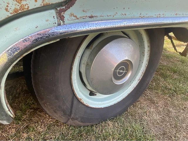 Opel kapitan p2.5 oldtimers > 15 - afbeelding 11 van  28