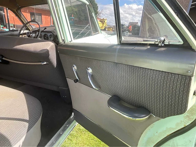 Opel kapitan p2.5 oldtimers > 15 - afbeelding 21 van  28