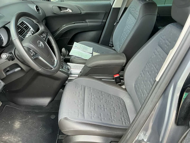 Opel meriva personenauto - afbeelding 15 van  15