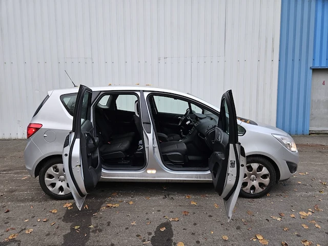 Opel monocab meriva - afbeelding 12 van  16