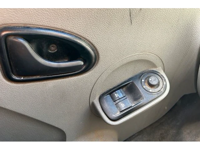 Opel movano 2.5 cdti - afbeelding 15 van  17