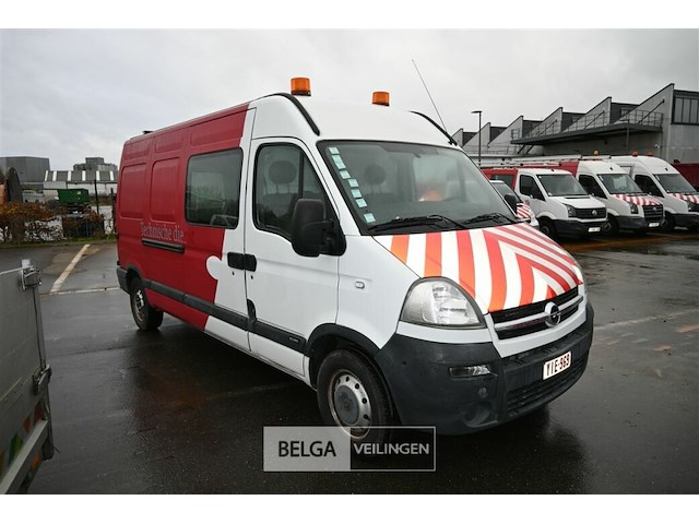 Opel movano lichte vrachtwagen - afbeelding 1 van  26