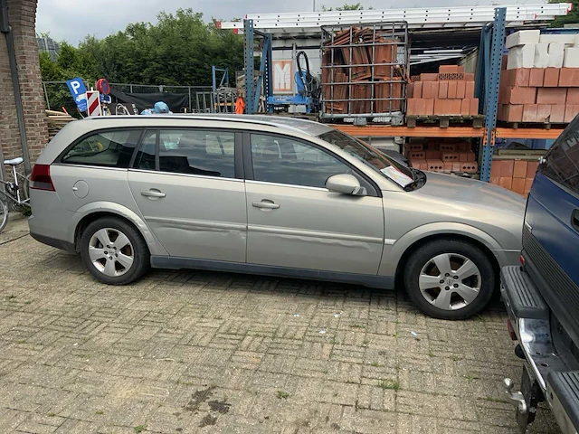 Opel vectra stationwagen - afbeelding 11 van  17