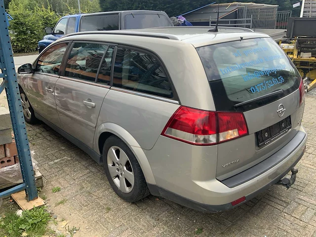 Opel vectra stationwagen - afbeelding 14 van  17