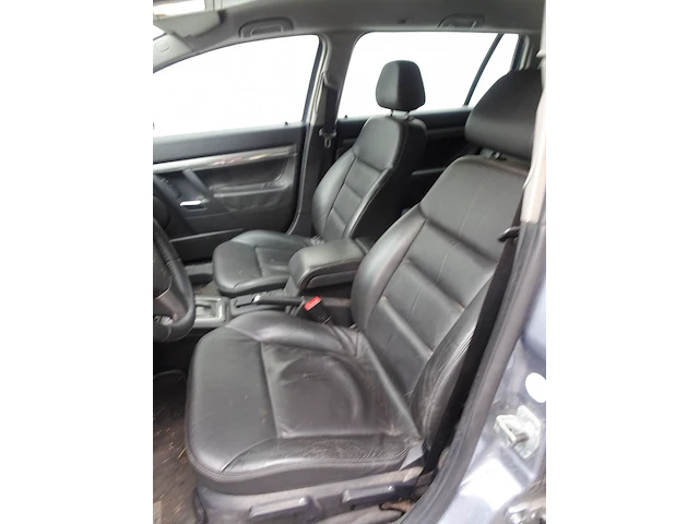 Opel vectra - afbeelding 9 van  13