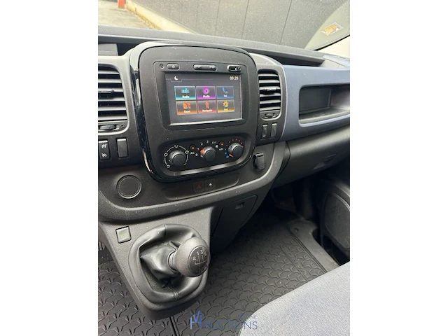 Opel vivaro - 2018 - afbeelding 13 van  13