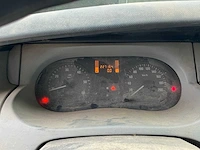 Opel vivaro 1.9 cdti van uit 2006 - afbeelding 13 van  43