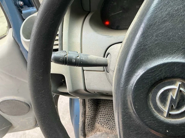 Opel vivaro 1.9 cdti van uit 2006 - afbeelding 17 van  43