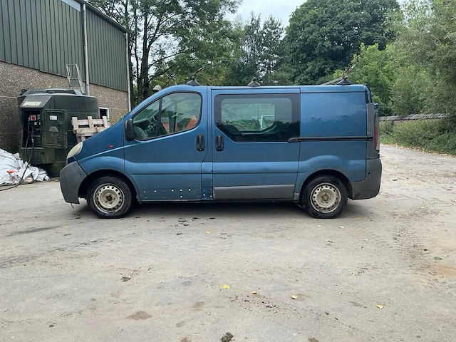 Opel vivaro 1.9 cdti van uit 2006 - afbeelding 2 van  43