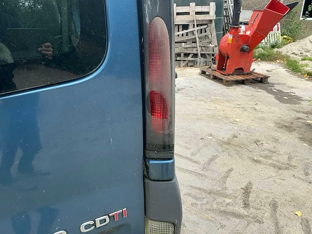 Opel vivaro 1.9 cdti van uit 2006 - afbeelding 38 van  43