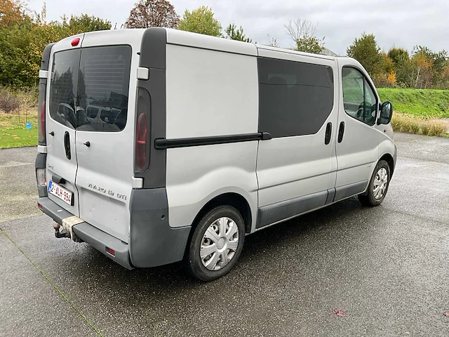 Opel vivaro 19 dti bedrijfswagen - afbeelding 28 van  33