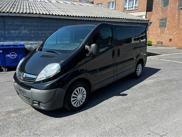 Opel vivaro 2.5 cdti airco - afbeelding 3 van  21