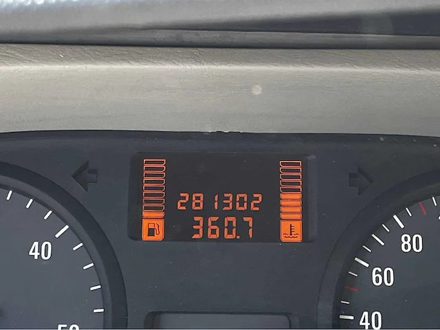 Opel vivaro 2.5 cdti airco - afbeelding 6 van  21