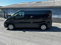 Opel vivaro 2.5 cdti airco - afbeelding 18 van  21