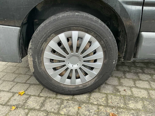 Opel vivaro bedrijfswagen - 2009 - afbeelding 13 van  23