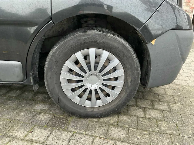 Opel vivaro bedrijfswagen - 2009 - afbeelding 14 van  23