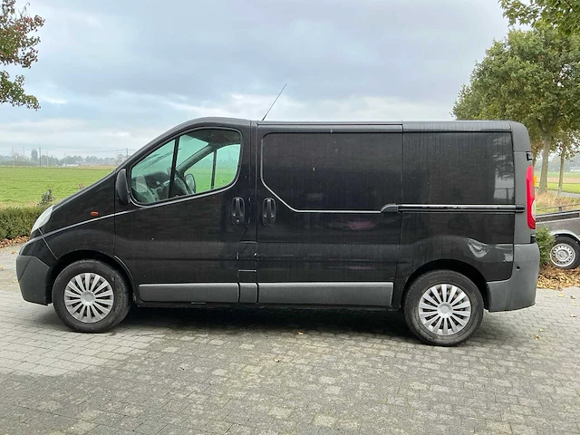 Opel vivaro bedrijfswagen - 2009 - afbeelding 12 van  23