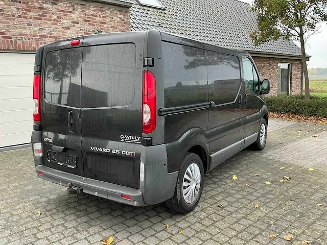 Opel vivaro bedrijfswagen - 2009 - afbeelding 19 van  23