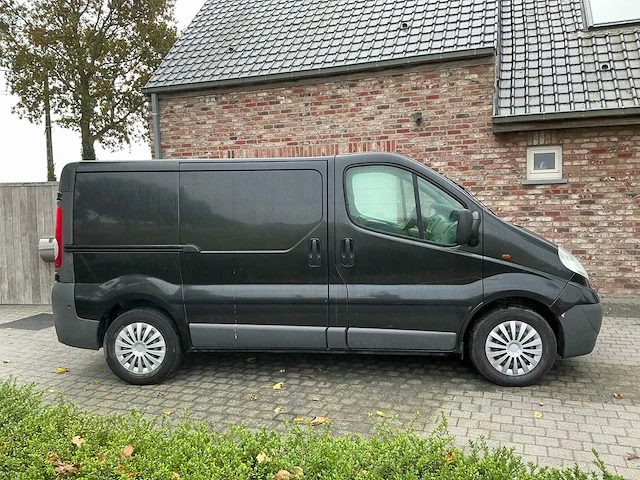 Opel vivaro bedrijfswagen - 2009 - afbeelding 20 van  23