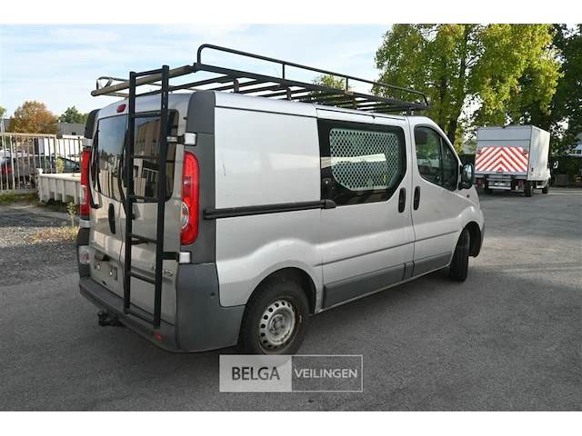 Opel vivaro lichte vrachtwagen - afbeelding 14 van  27