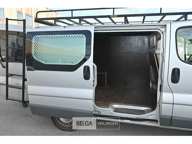 Opel vivaro lichte vrachtwagen - afbeelding 22 van  27