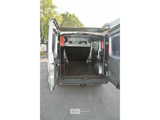 Opel vivaro lichte vrachtwagen - afbeelding 23 van  27
