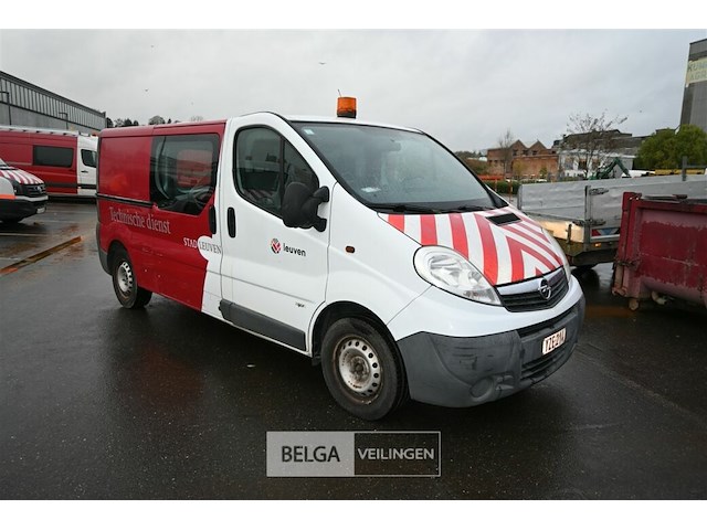 Opel vivaro lichte vrachtwagen - afbeelding 1 van  26