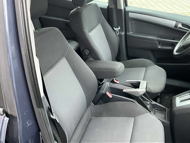 Opel zafira - 2006 - afbeelding 19 van  51