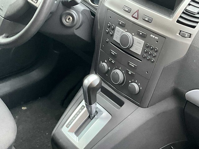 Opel zafira - 2006 - afbeelding 17 van  51