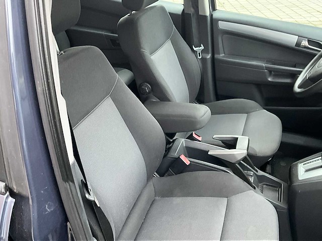 Opel zafira - 2006 - afbeelding 19 van  51